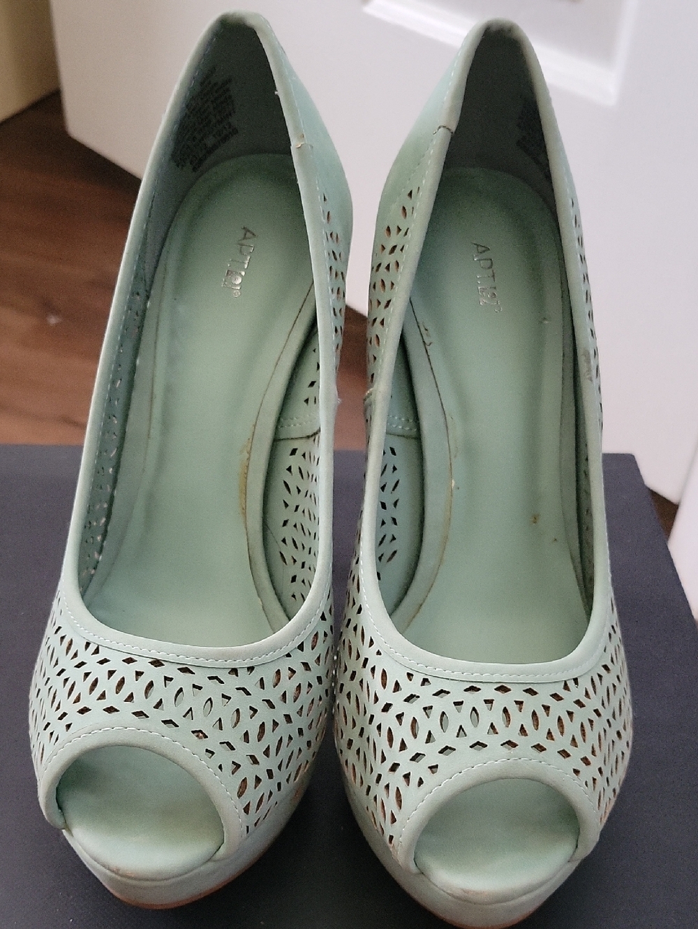 Apt. 9 Women's Mint Green Laser-Cut Peep-Toe Heels